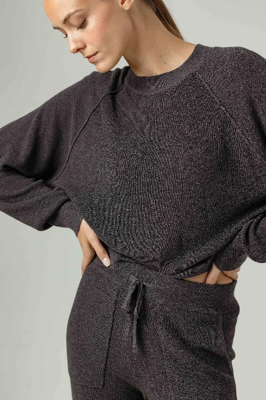 Alessia Sweater Front Pockets Side Pockets Patch Pockets