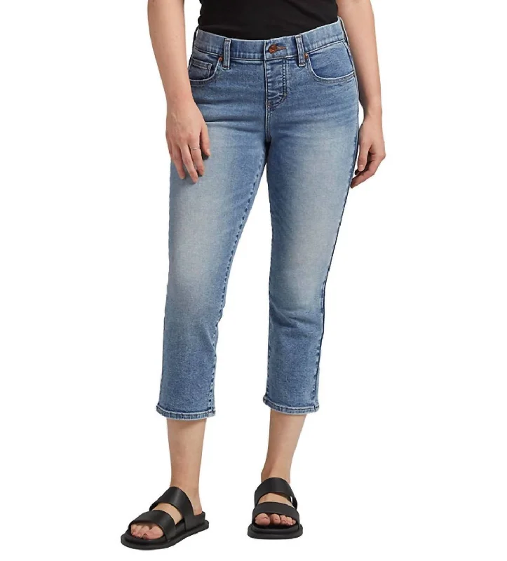 Maya Mid Rise Capri Jean In Del Mar Comfortable Full-Length Denim Jeans